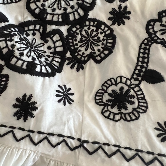 Johnny Was Embroidered Dress - Picture 13 of 16